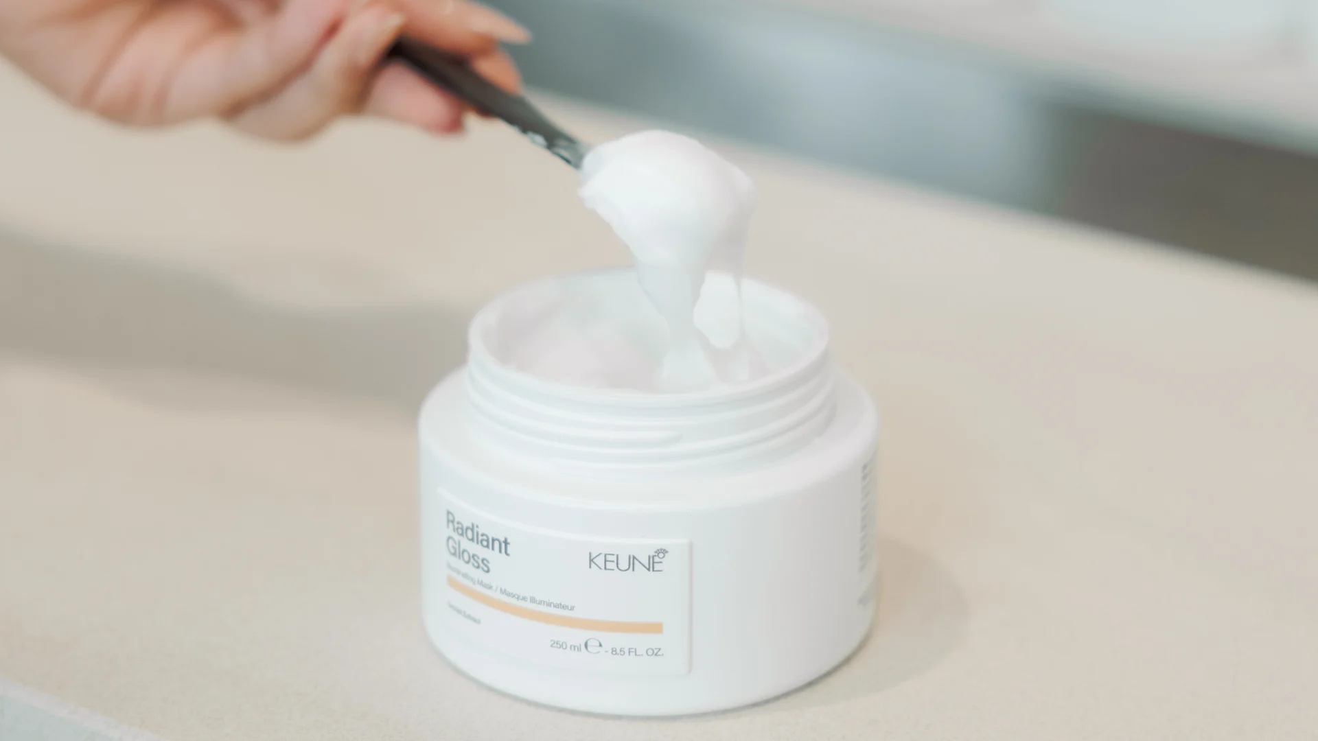 Keune Haircosmetics Radiant Gloss Mask - Afbeelding 3